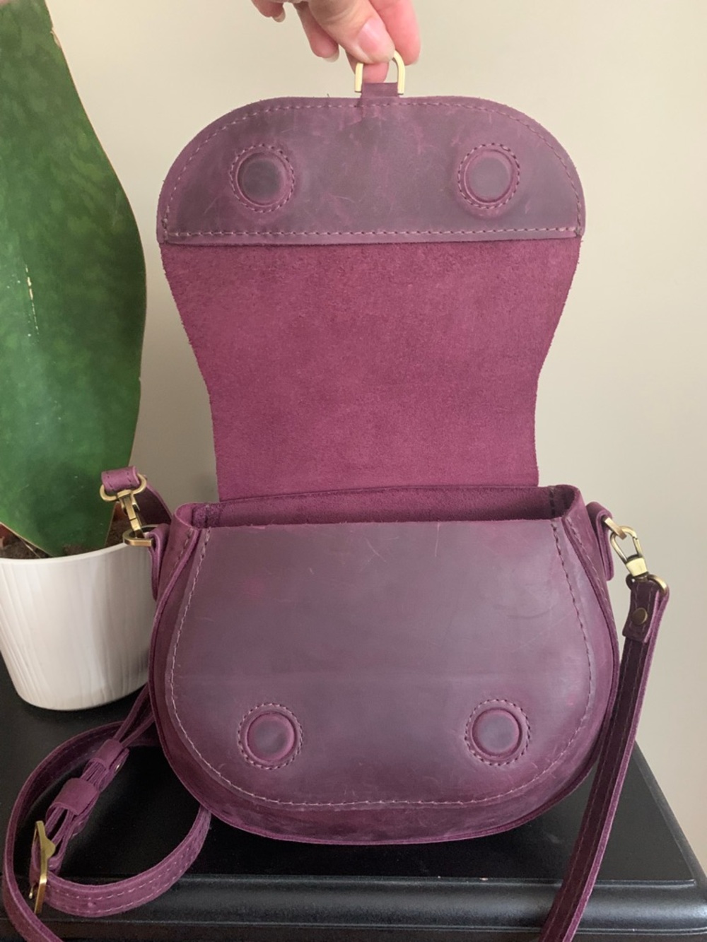 Portland Leather Goods small Monaco leather bag in Larkspur - Picture 5 of 6